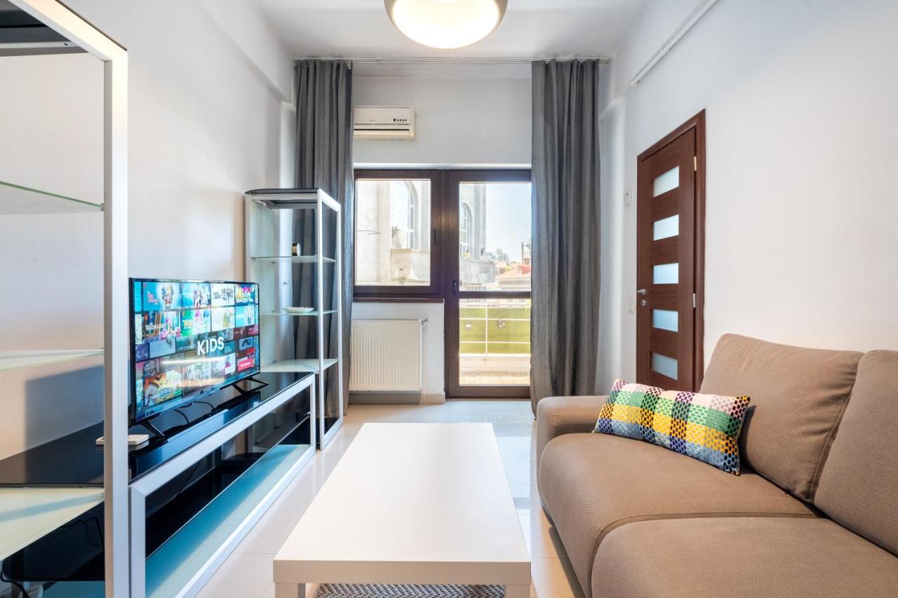 Modern & Spacious Apartment - Prime Location Near Bucharest'S Old Town المظهر الخارجي الصورة