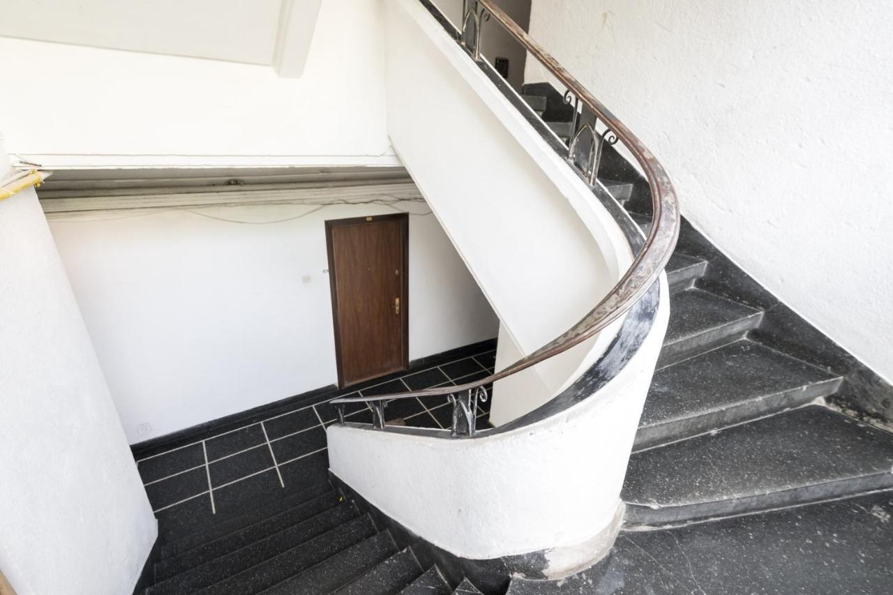 Modern & Spacious Apartment - Prime Location Near Bucharest'S Old Town المظهر الخارجي الصورة